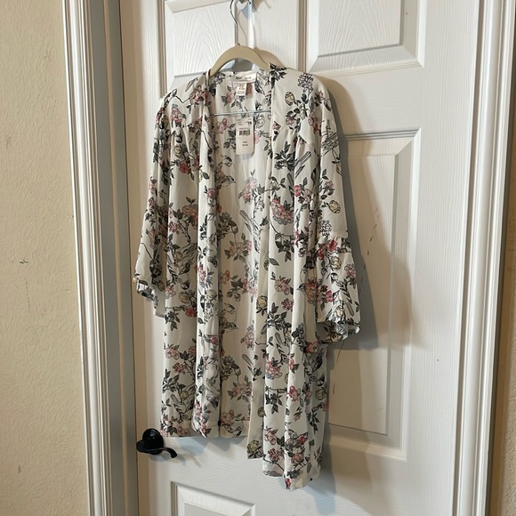 Motherhood Jackets & Blazers - Maternity kimono, open front, with bell sleeves, bird and flower print